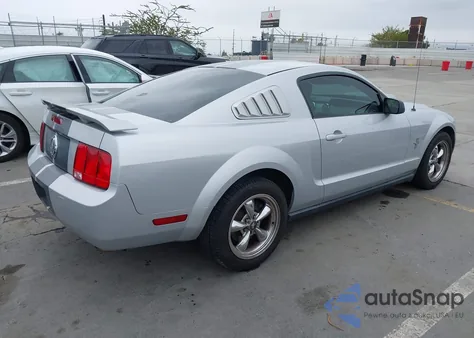 2006 Ford Mustang V6 z USA, uszkodzony, nr VIN 1ZVFT80N365190851